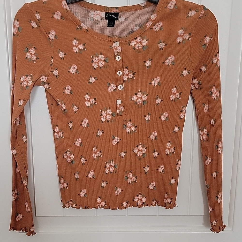 Floral Button-Up Ribbed Top - Brown